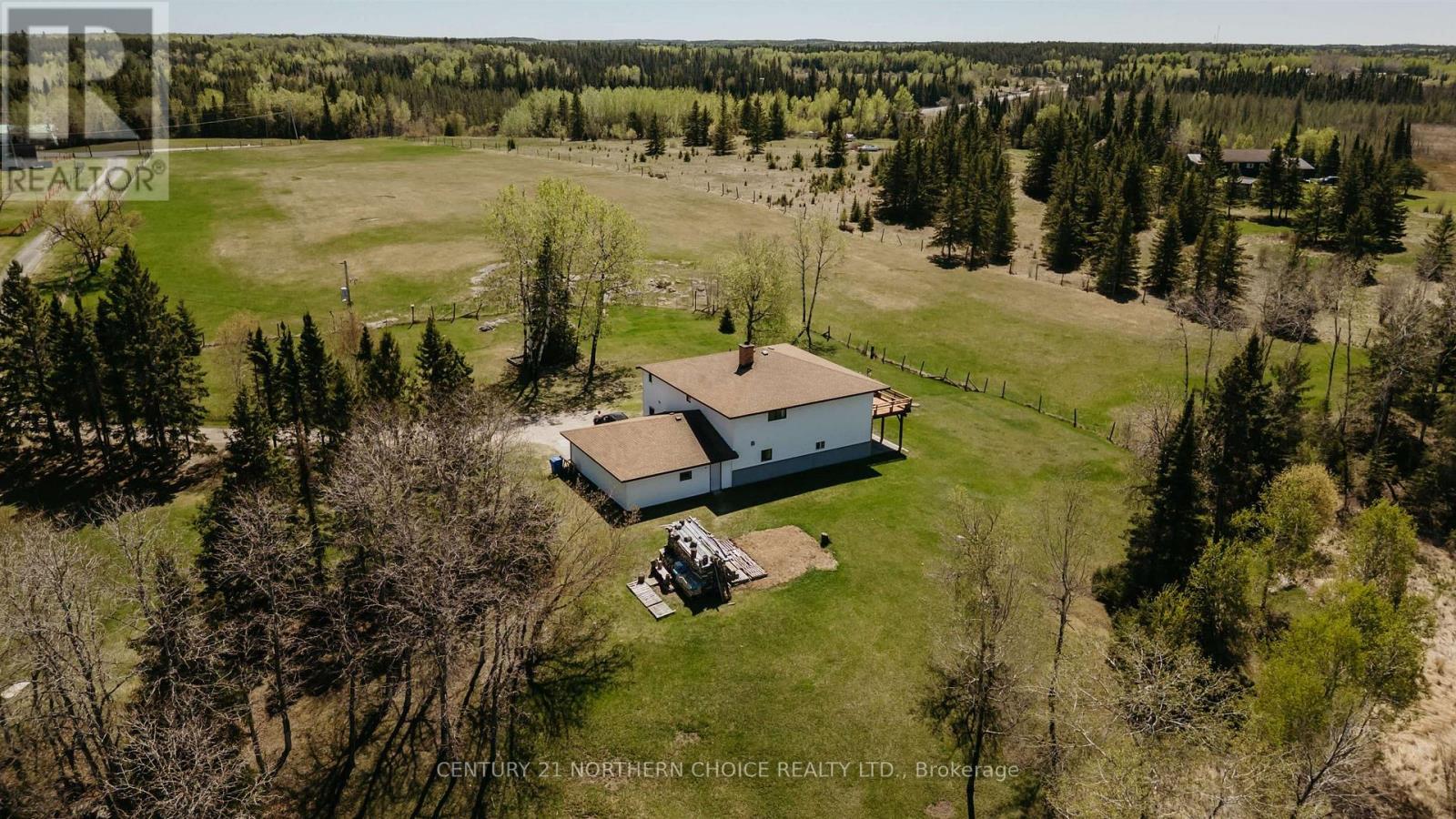996 REDDITT ROAD - Image 29