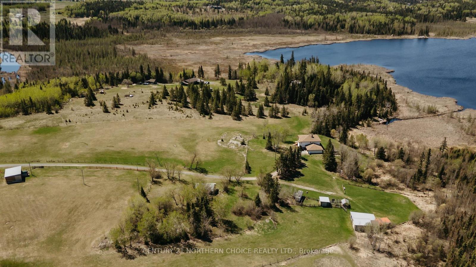 996 REDDITT ROAD - Image 33