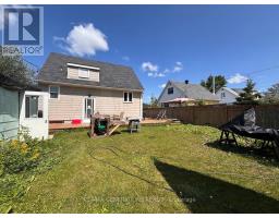 16 Wenonah Drive, Manitouwadge, ON P0T2C0 Photo 23
