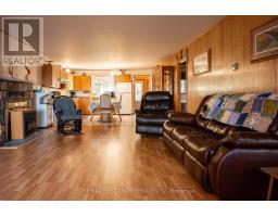 21 Tinker's Road, Sioux Narrows Nestor Falls, ON P0X1K0 Photo 12