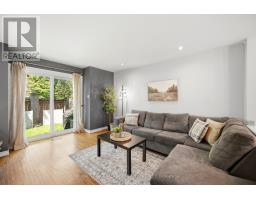 16 Dutch Myrtle Way, Toronto, ON M3B3K8 Photo 13
