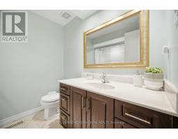 16 Dutch Myrtle Way, Toronto, ON M3B3K8 Photo 23
