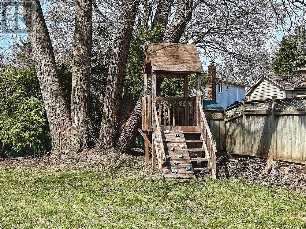 182 MCNICOLL AVENUE - Image 37