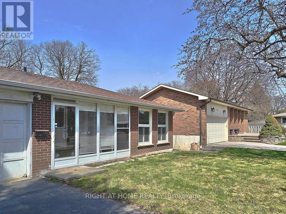 182 MCNICOLL AVENUE - 40
