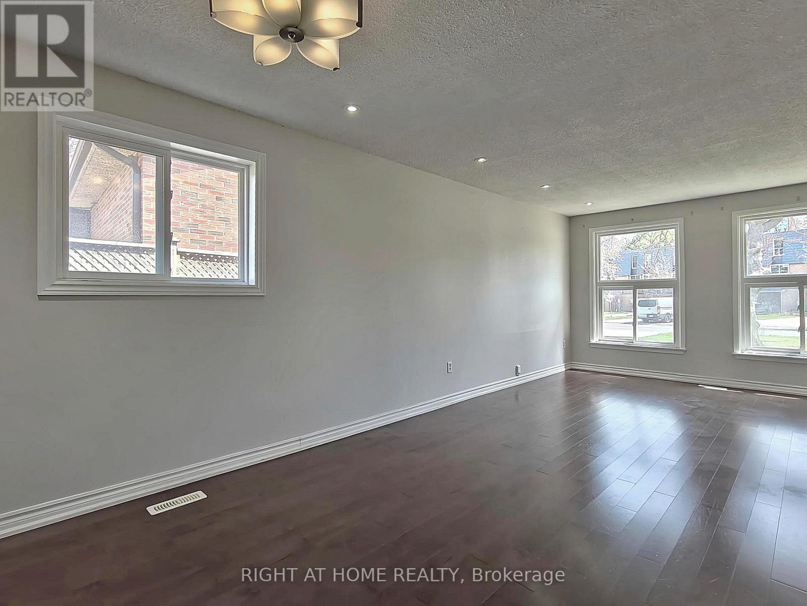 182 MCNICOLL AVENUE - Image 5
