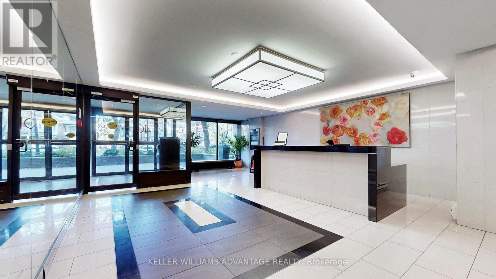 #2216 40 HOMEWOOD AVENUE - 3
