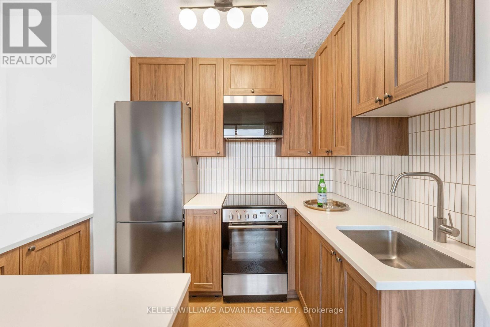 #2216 40 HOMEWOOD AVENUE - Image 7