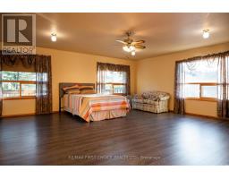 21 Tinker's Road, Sioux Narrows Nestor Falls, ON P0X1K0 Photo 19