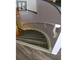 256-258 Scott Street, Fort Frances, ON P9A1G7 Photo 7
