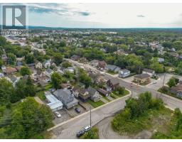 372 Third Avenue E, North Bay, ON P1B1M6 Photo 47