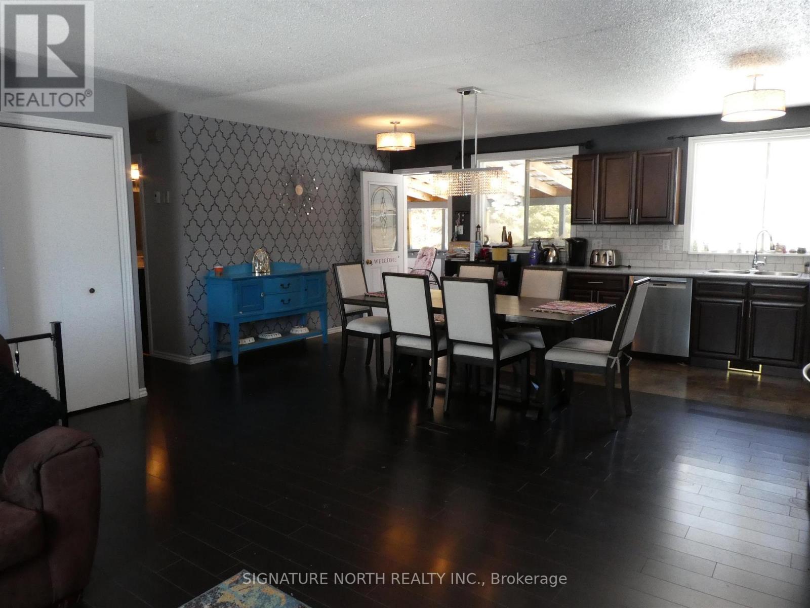 423 BIRCH CRESCENT - Image 12