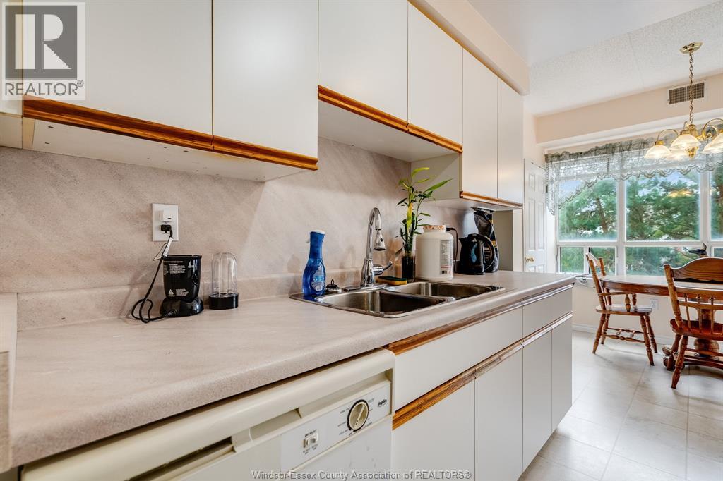 #502 1885 Normandy STREET - 19