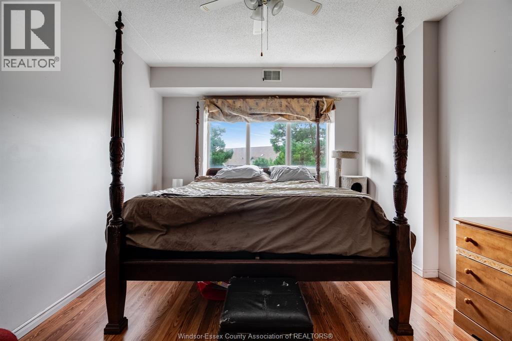 #502 1885 Normandy STREET - 21
