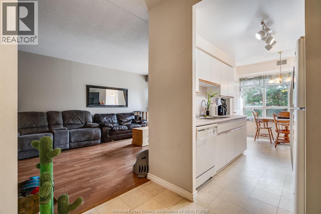 #502 1885 Normandy STREET - Image 7