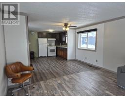 66 Jackson Crescent, Marathon, ON P0T2E0 Photo 7