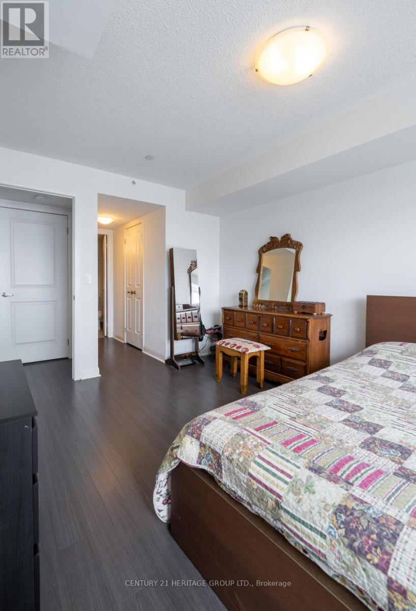 #909 75 NORMAN BETHUNE AVENUE - 19