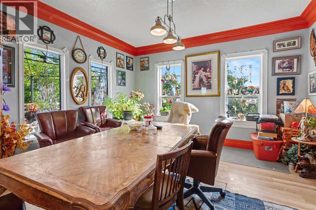 222001 Range Road 225B - 11