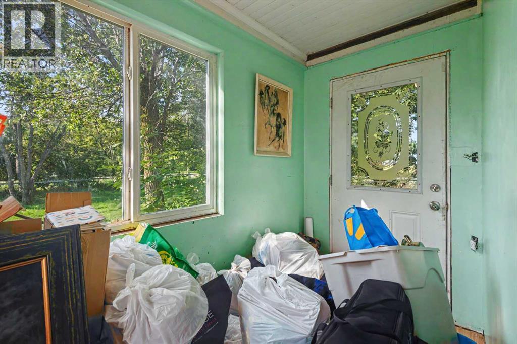 222001 Range Road 225B - 19