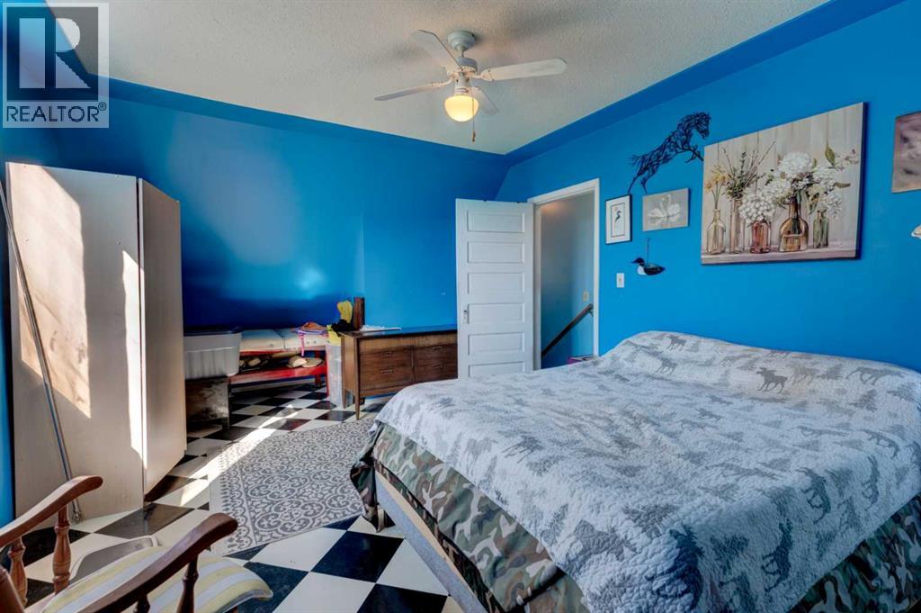 222001 Range Road 225B - 21