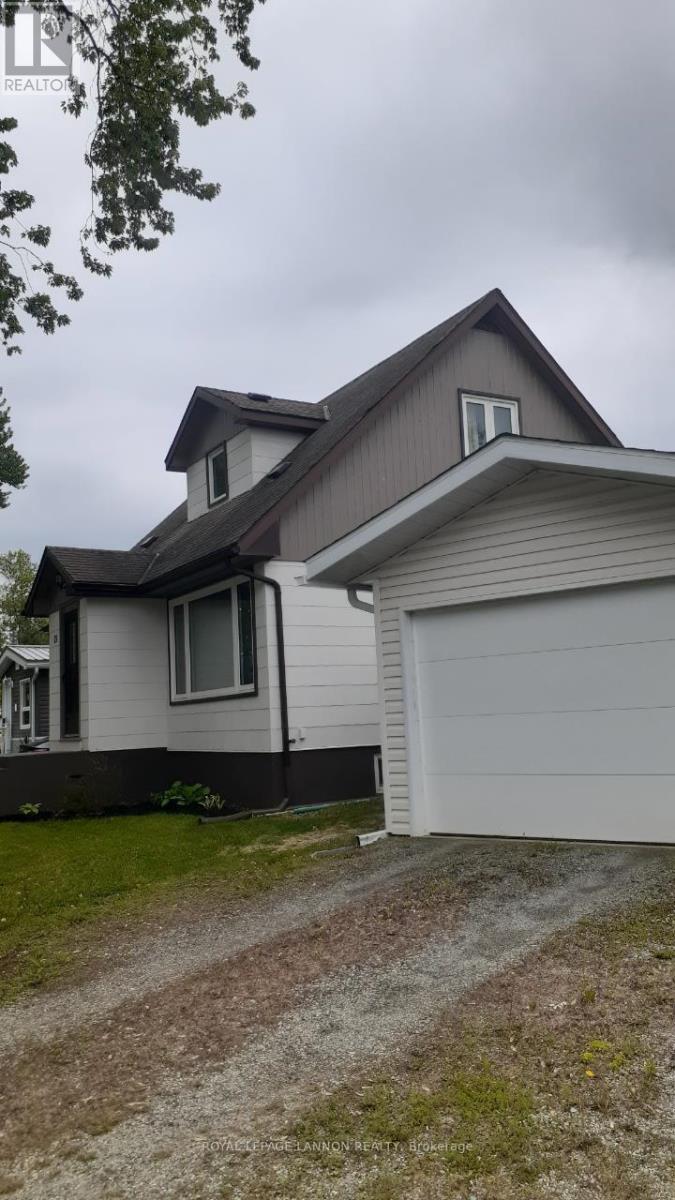 13 SPRUCE ROAD - 9