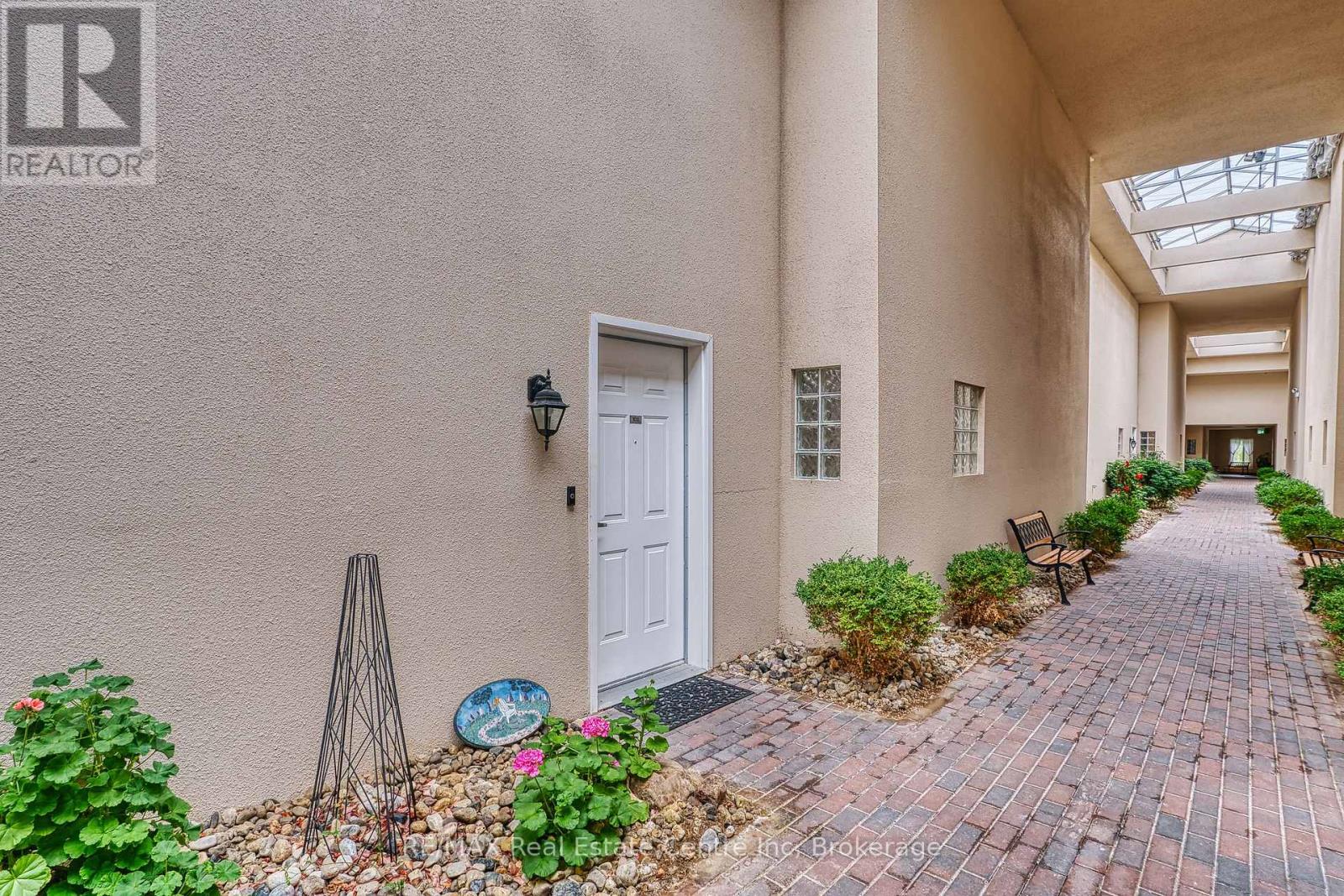 760 WOODHILL DRIVE - Image 21