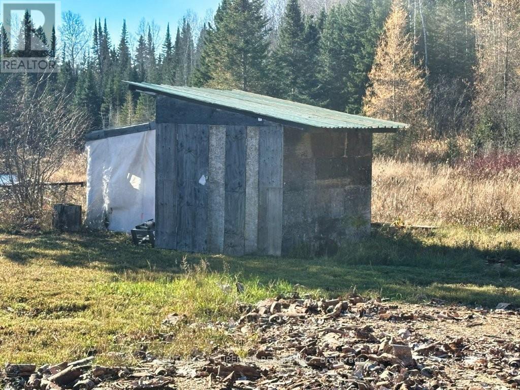 515 PORTAGE CREEK ROAD - Image 28