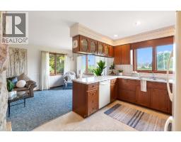575 Talbot Road East, Leamington, ON N8H3V6 Photo 13