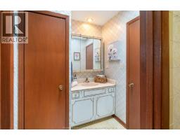 575 Talbot Road East, Leamington, ON N8H3V6 Photo 24