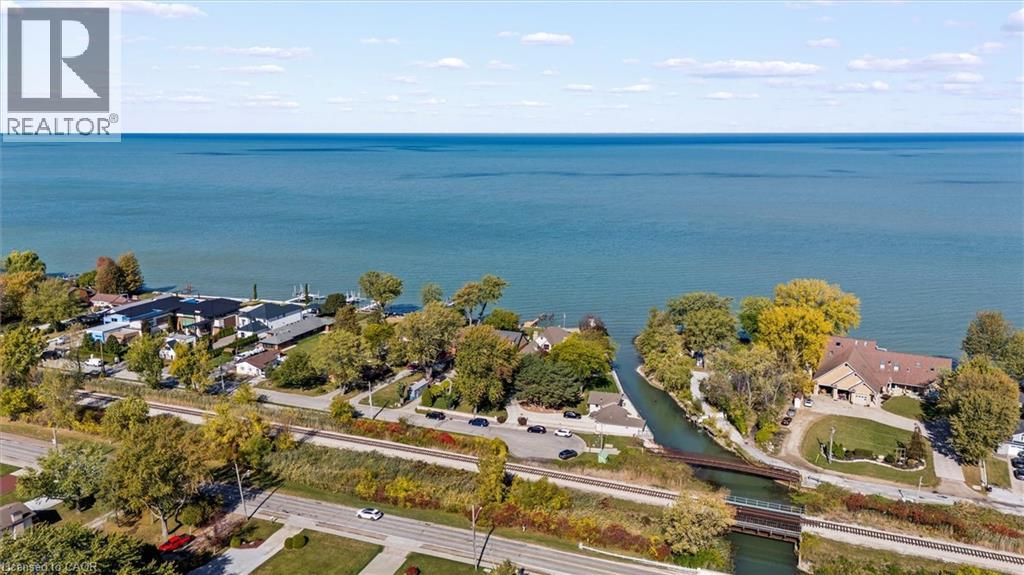 139 LAKEVIEW Drive - 46