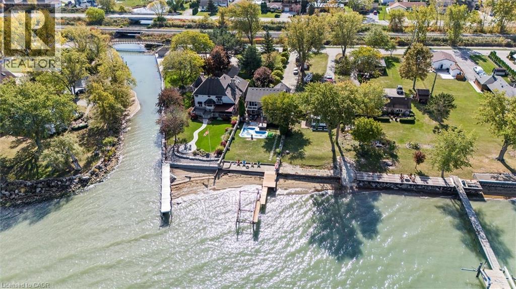 139 LAKEVIEW Drive - 44