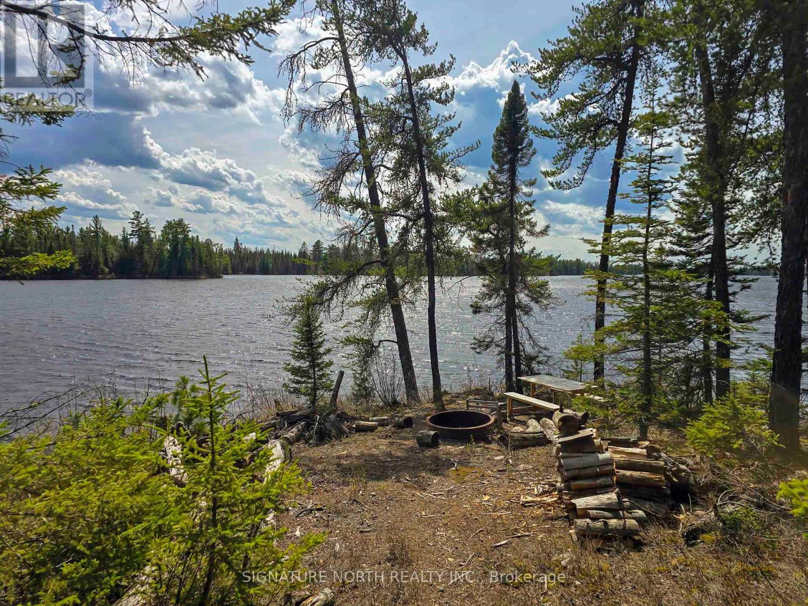 564 HEMATITE ROAD - 4