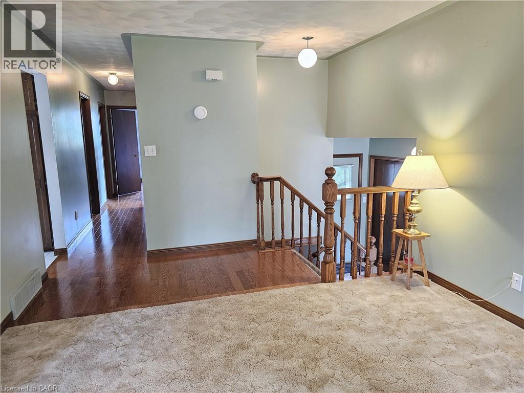 23 CHURCHILL Circle - Image 11
