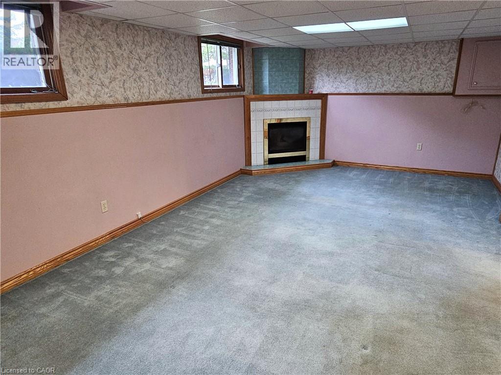 23 CHURCHILL Circle - Image 30