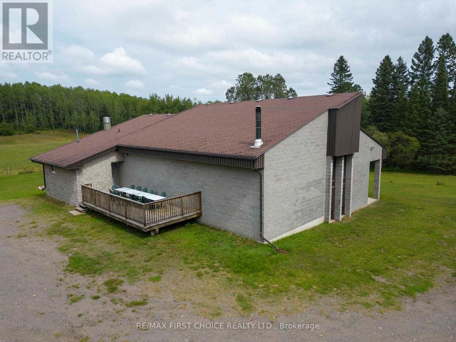 240 ALTON ROAD, Thunder Bay (McIntyre North) — photo 4