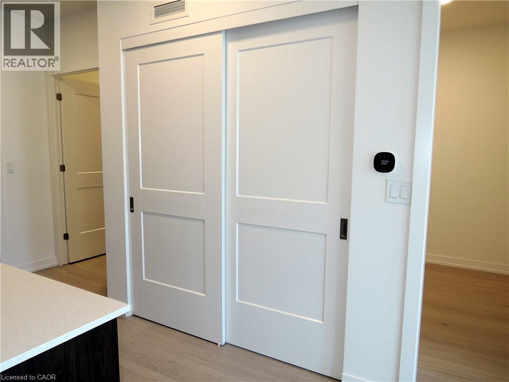 #643 2501 SAW WHET Boulevard, Oakville, Ontario, L6M5N2, Oakville, Ontario — photo 3 of 5
