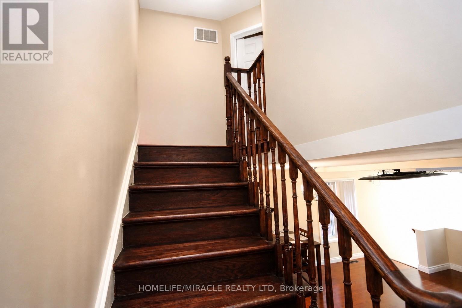 43 CARANCI CRESCENT - 29
