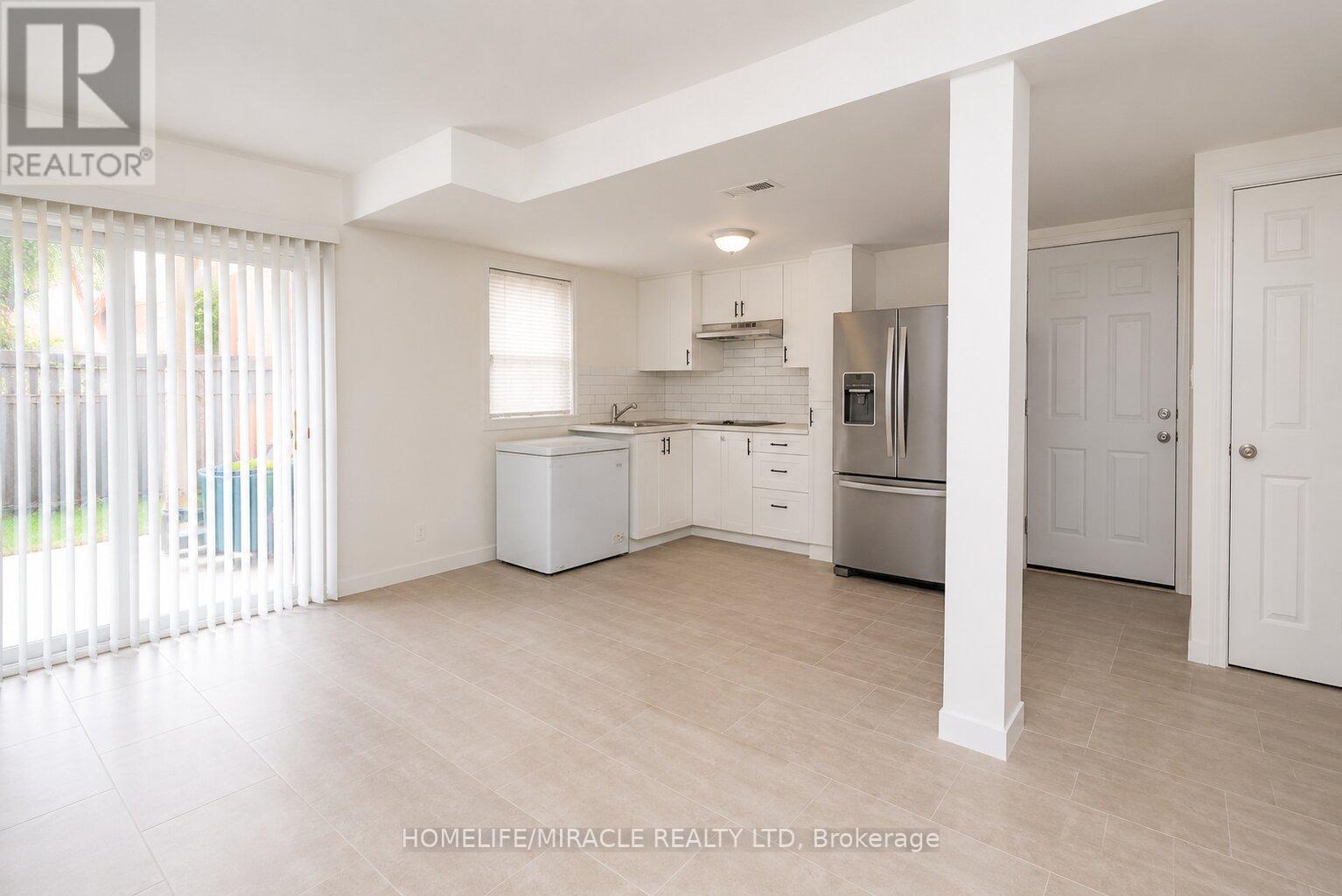 43 CARANCI CRESCENT - Image 31
