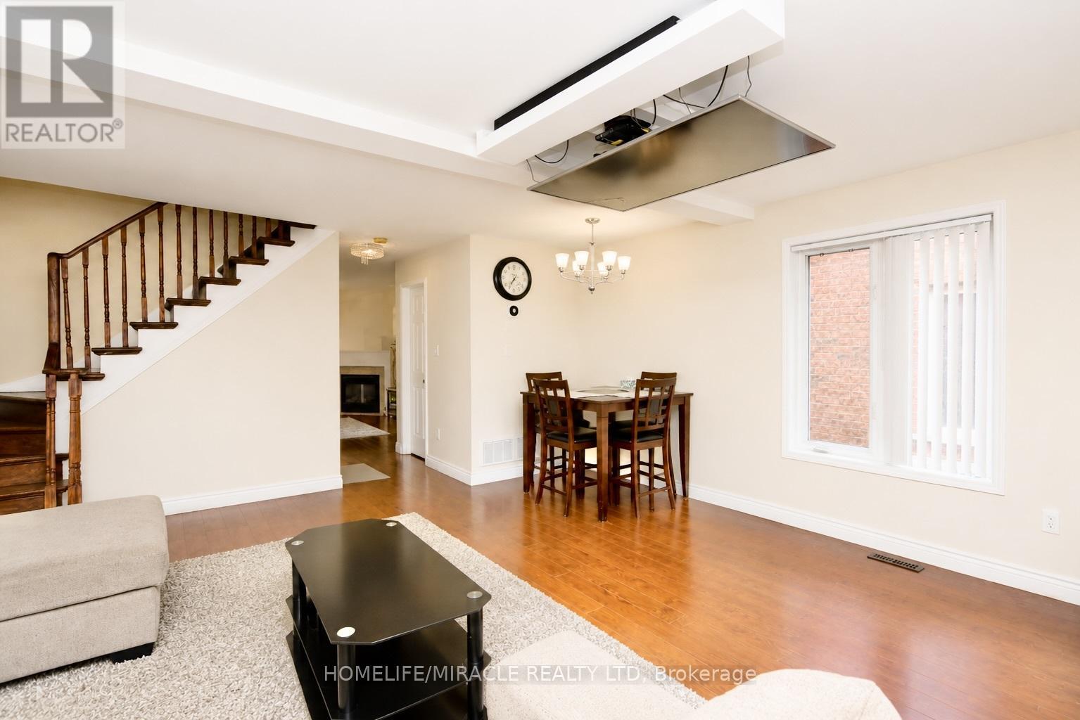 43 CARANCI CRESCENT - 5