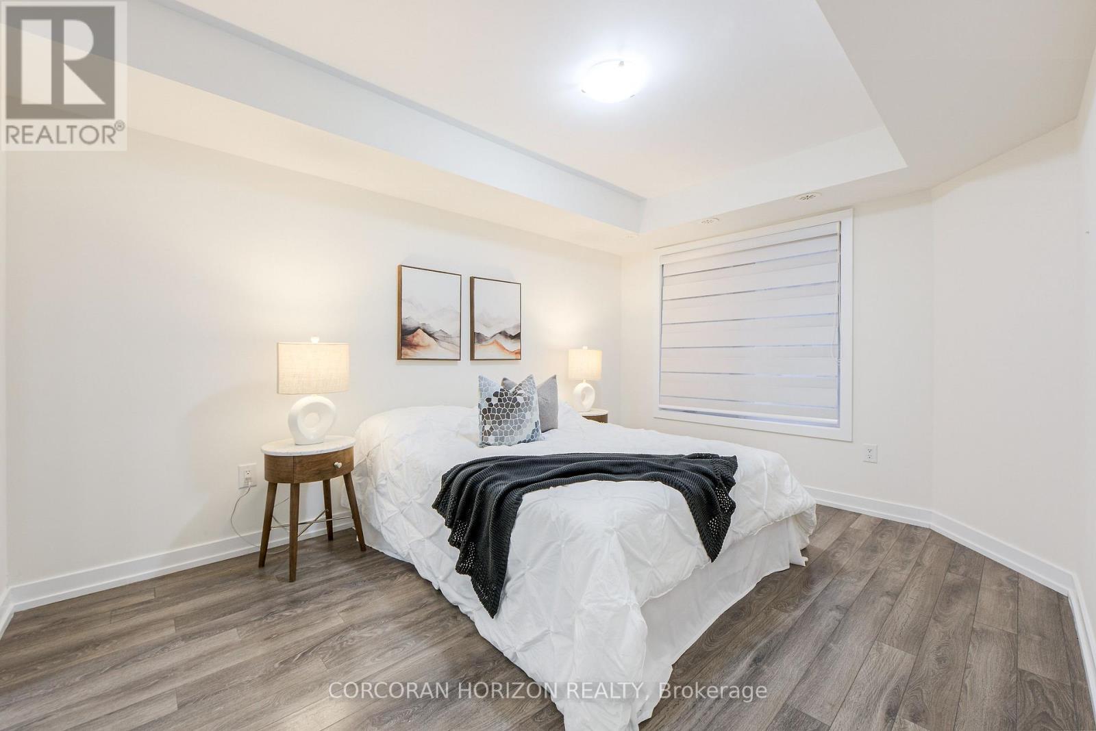 #70 2315 SHEPPARD AVENUE W - 21