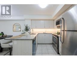 70 - 2315 Sheppard Avenue W, Toronto, ON M9M3A4 Photo 13