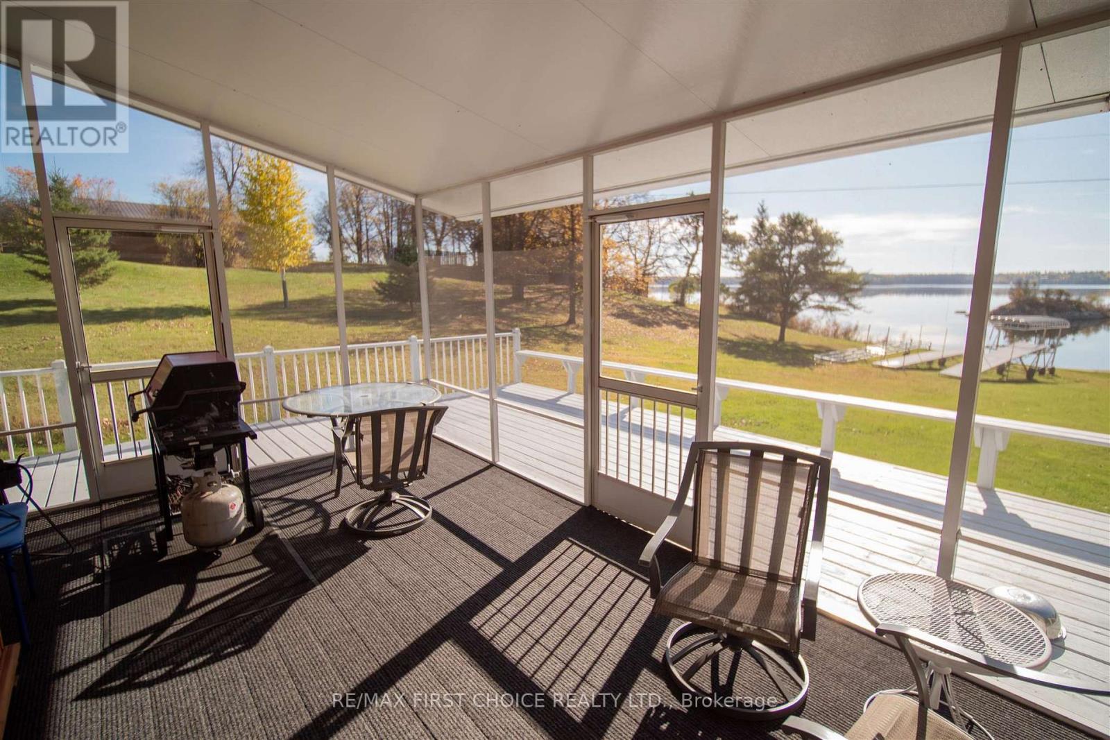 20 DUBOIS ROAD N - Image 23