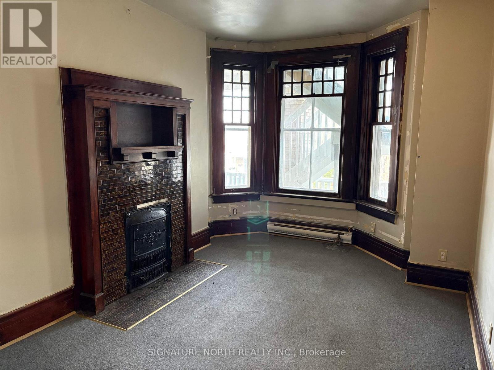 230 BRODIE STREET N - 18