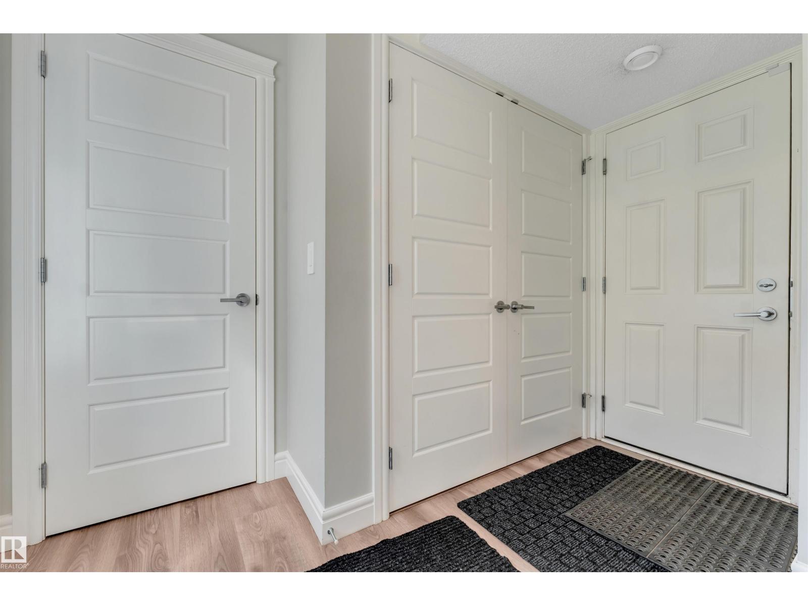 #17 16335 84 ST NW - 6