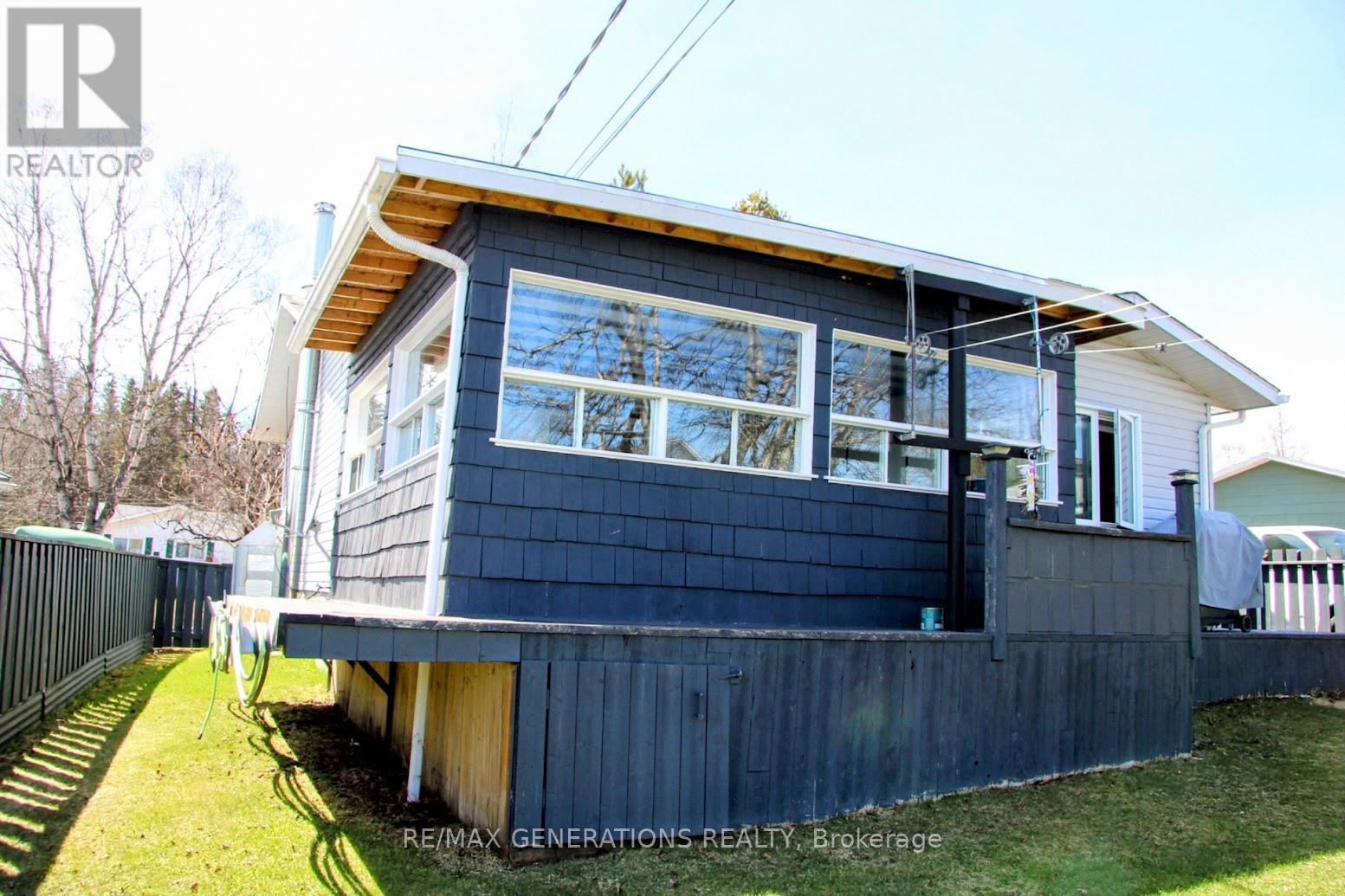 34 TERRACE HEIGHTS DRIVE - Image 34