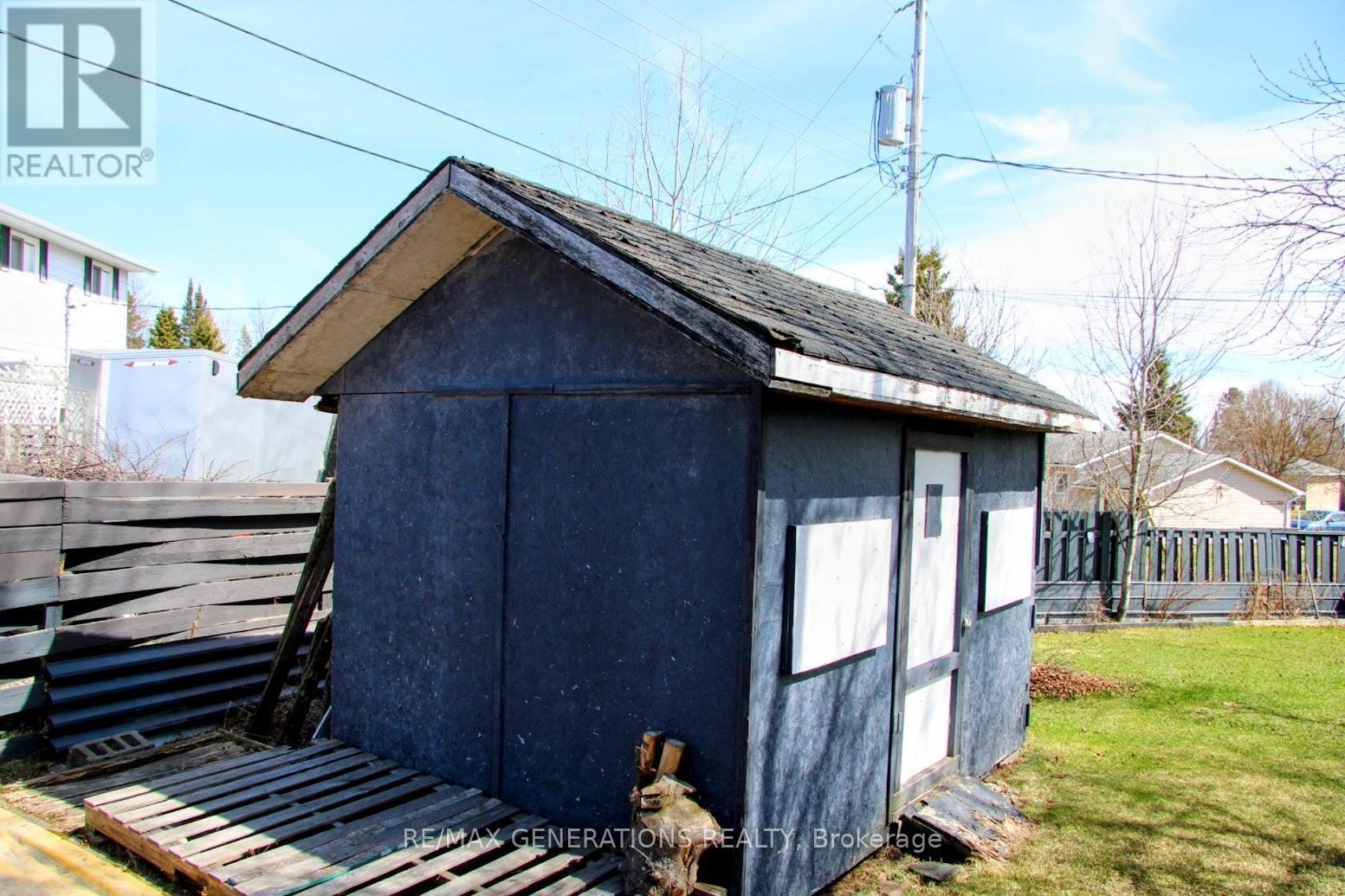 34 TERRACE HEIGHTS DRIVE - Image 35