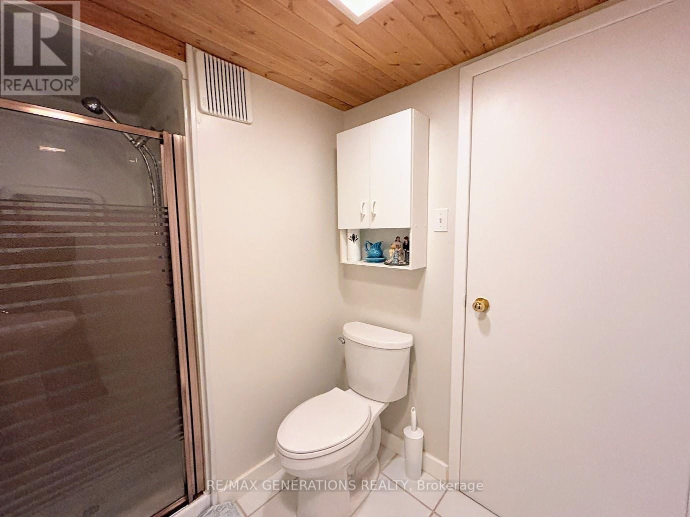 34 TERRACE HEIGHTS DRIVE - Image 28