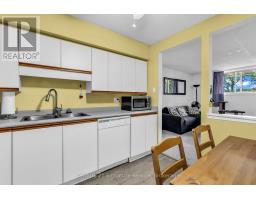 202 - 50 Campbell Court, Stratford, ON N5A7T6 Photo 11