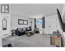 202 - 50 Campbell Court, Stratford, ON N5A7T6 Photo 7