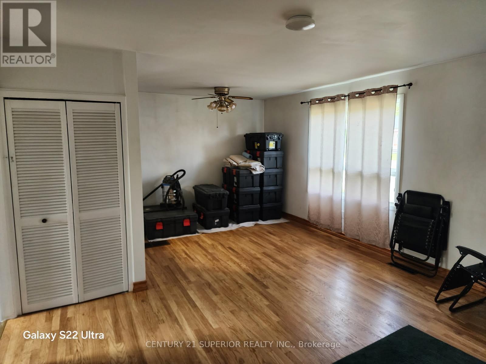 6 KINGLET PLACE - 5