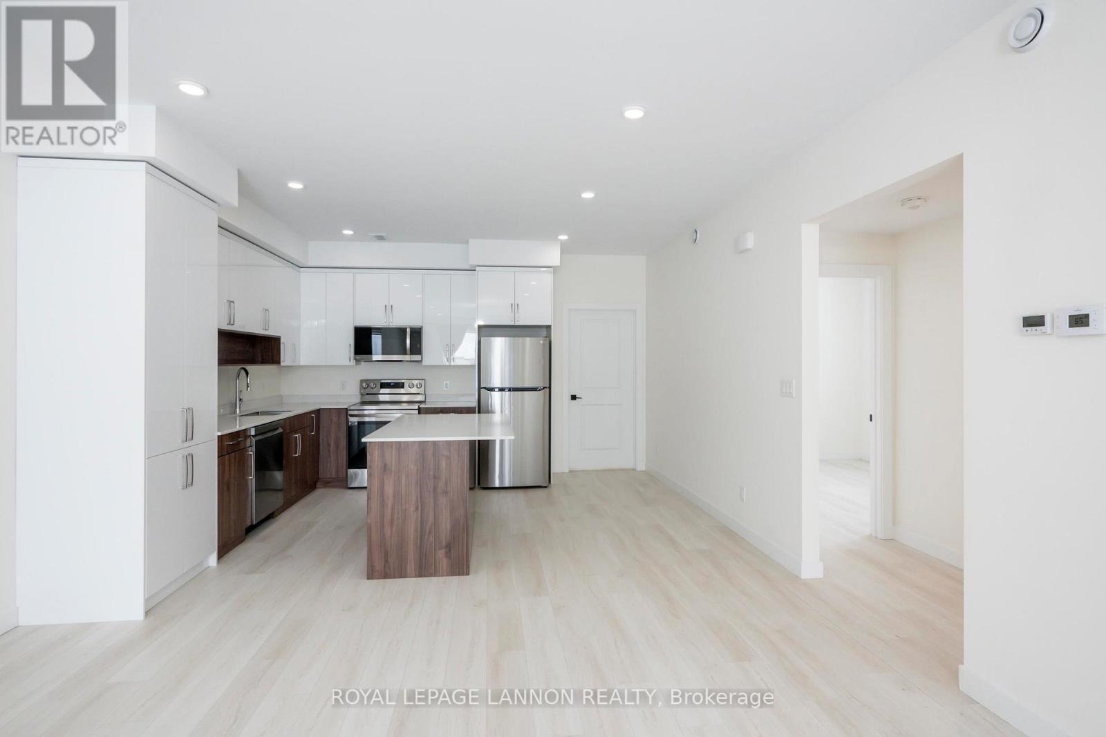 401 EMPIRE AVENUE - Image 6